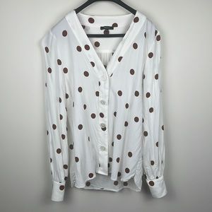 RW&Co Puffy Sleeved Button Down Blouse